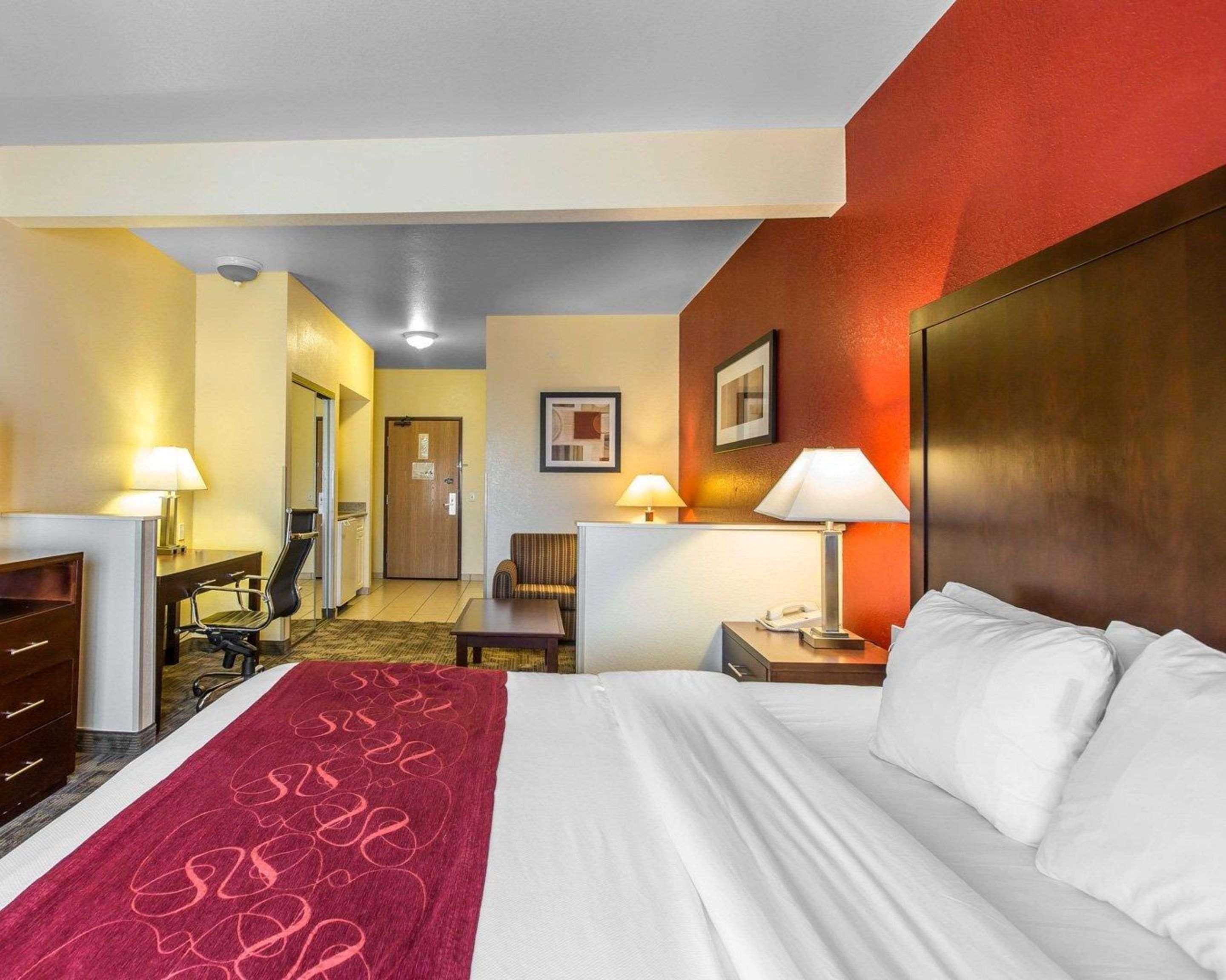 Comfort Suites Palm Desert I-10 Eksteriør billede